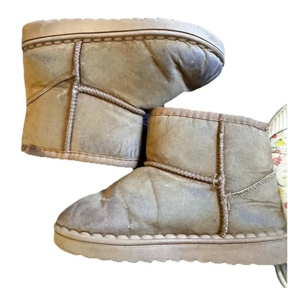 Girls Brown Boots And Cherry & Lemon Cat & Jack Strap  Sneakers Size 11 - Picture 2 of 5